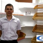 стеллажи для розничной торговли